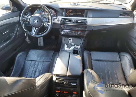 2016 BMW M5 z USA, uszkodzony, nr VIN WBSFV9C56GD595844